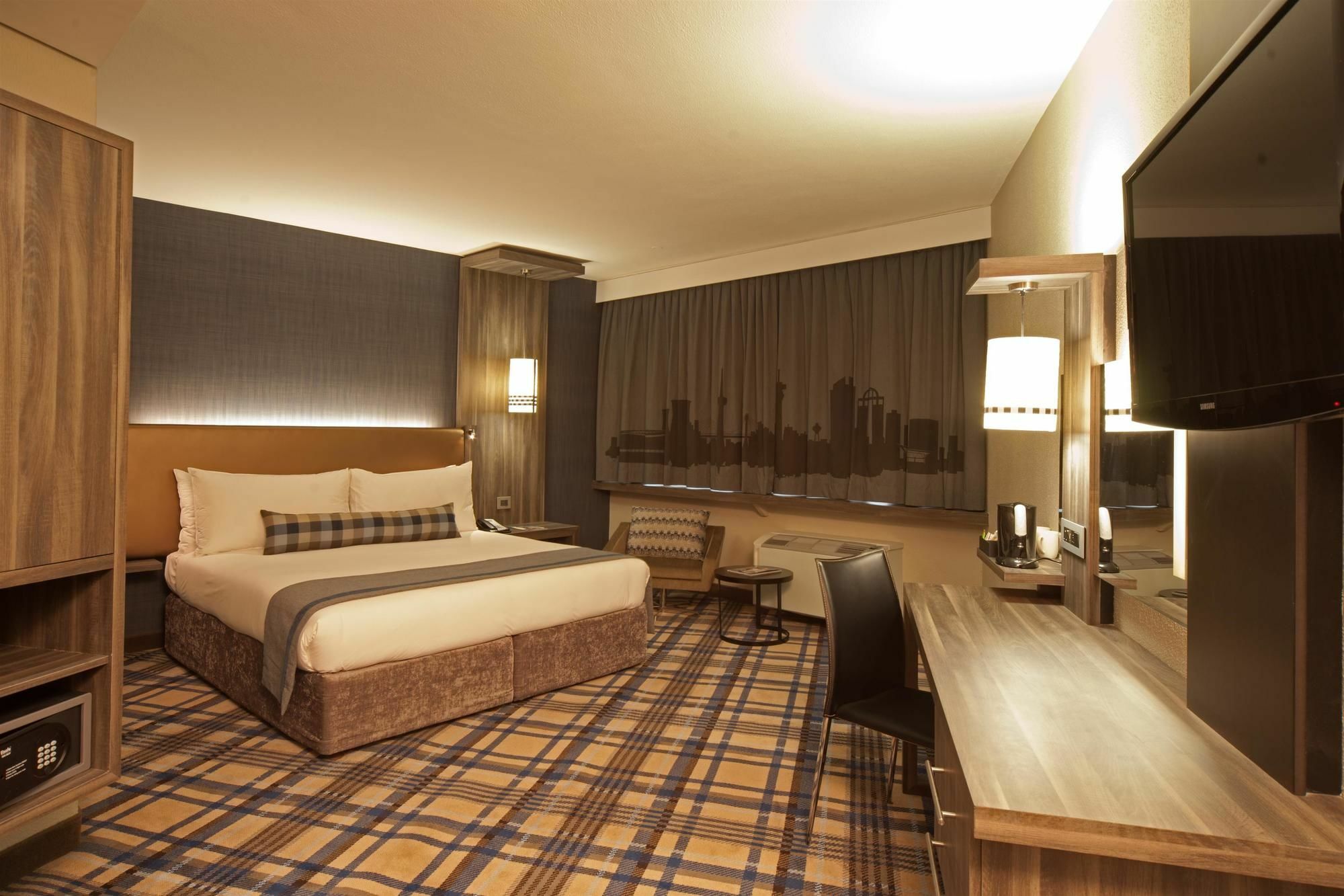 Garden Court Milpark, Johannesburg Bagian luar foto