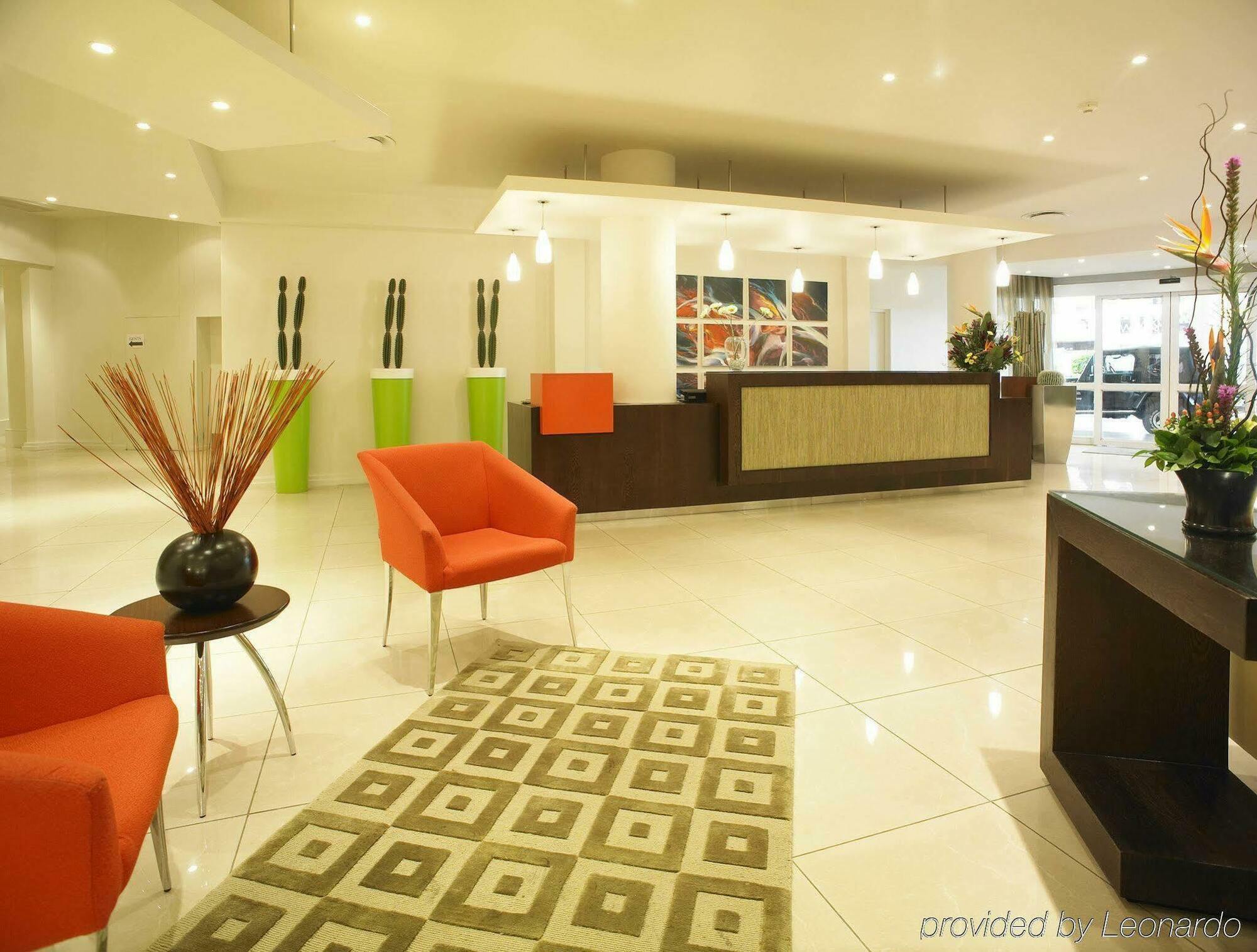 Garden Court Milpark, Johannesburg Bagian luar foto